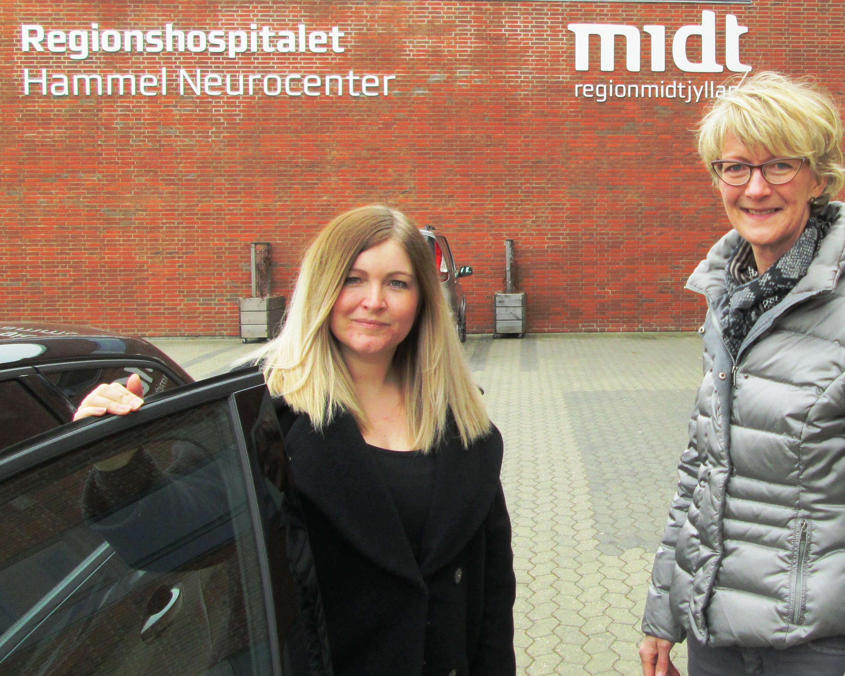 Gå til stort billede af ungementorerne Malene Arendt Eriksen (tv) og Hanne Skovgaard Petersen (th)