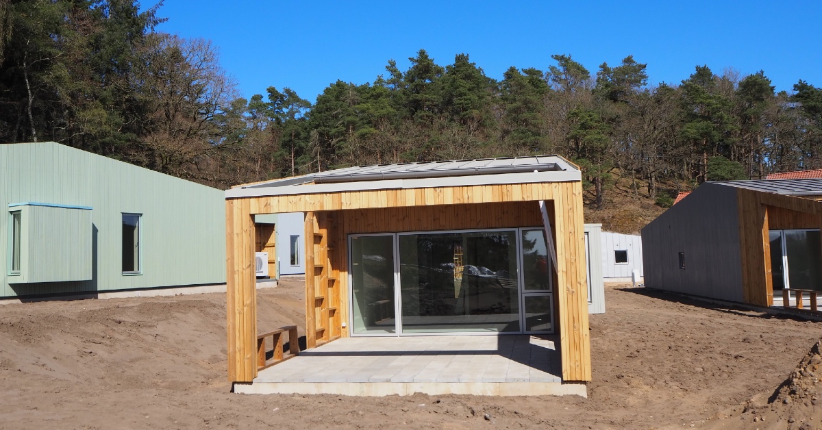 De nye autismeboliger i landskabet ved Hinge. Foto: Region Midtjylland 