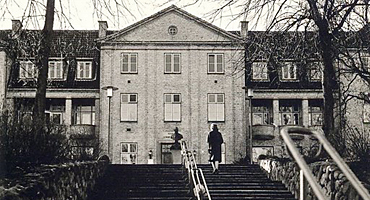 Viborg Sygehus som det så ud, da den kommende cheflæge Ole Østerballe, forgæves forsøgte at få job som vikar. Året er 1968